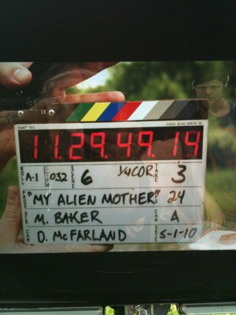 Смотреть My Alien Mother в HD качестве 720p-1080p