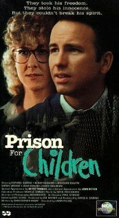 Смотреть Тюрьма для детей онлайн в HD качестве 720p-1080p